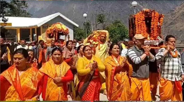 1776761291_badrinath-dham-gadu-ghada.jpg