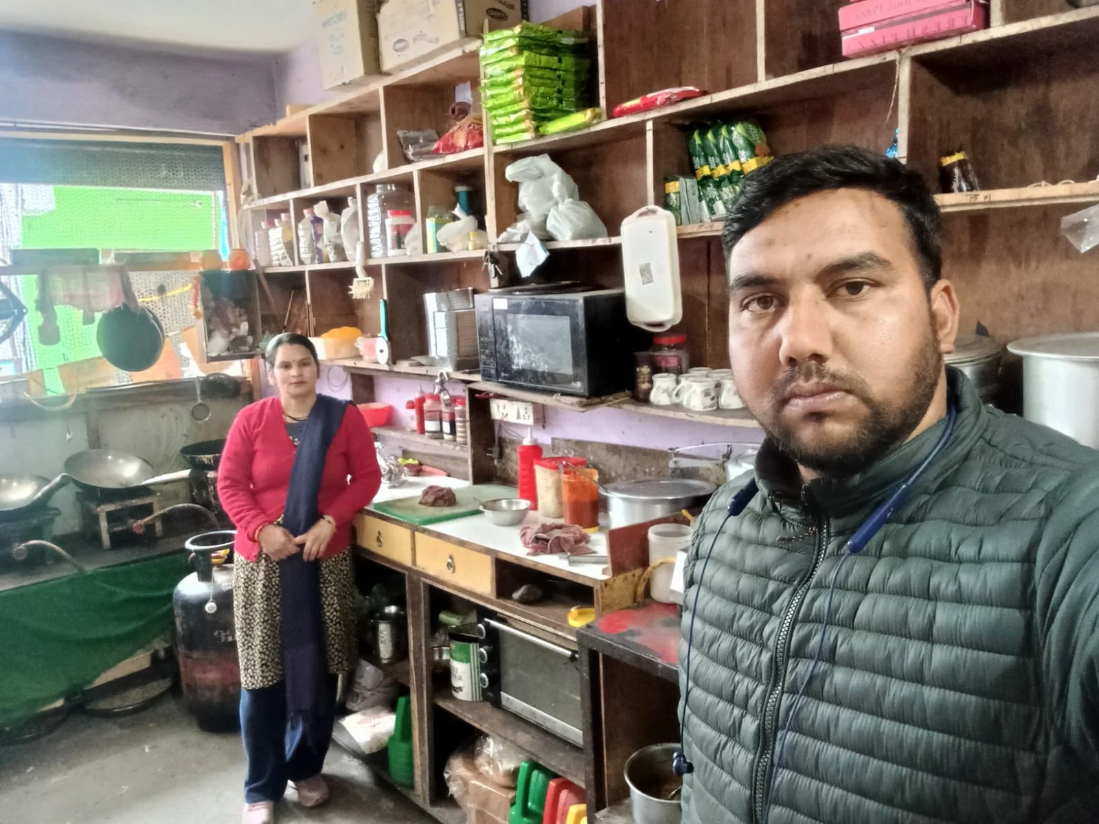 एलपीजी आपूर्ति व्यवस्था पर प्रशासन सख्त, 25 प्रतिष्ठानों में चला निरीक्षण अभियान