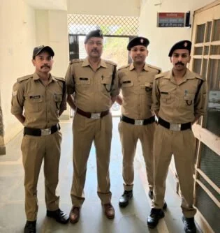 केदारनाथ यात्रा से पहले बड़ा एक्शन : हेली बुकिंग फ्रॉड पर रुद्रप्रयाग पुलिस की कड़ी कार्रवाई, 265 डिजिटल प्लेटफॉर्म ब्लॉक