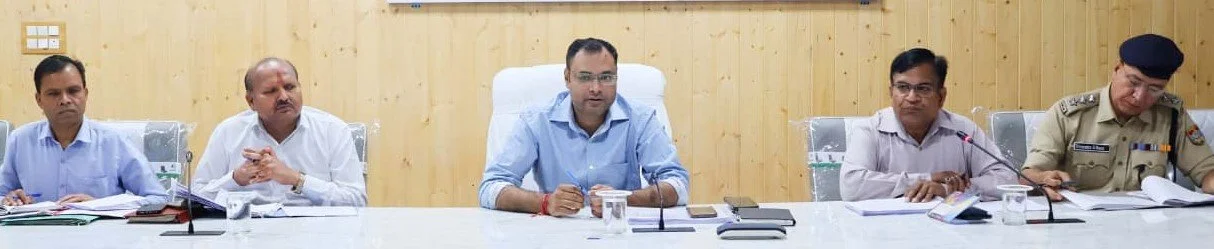 जनहित से जुड़े मामलों में होगी त्वरित कार्रवाई – डीएम गौरव कुमार