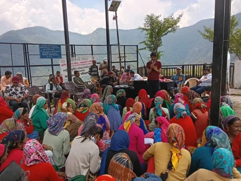 चमोली के तीन विकासखंडों में गूंजा ‘खेत बचाओ अभियान’,