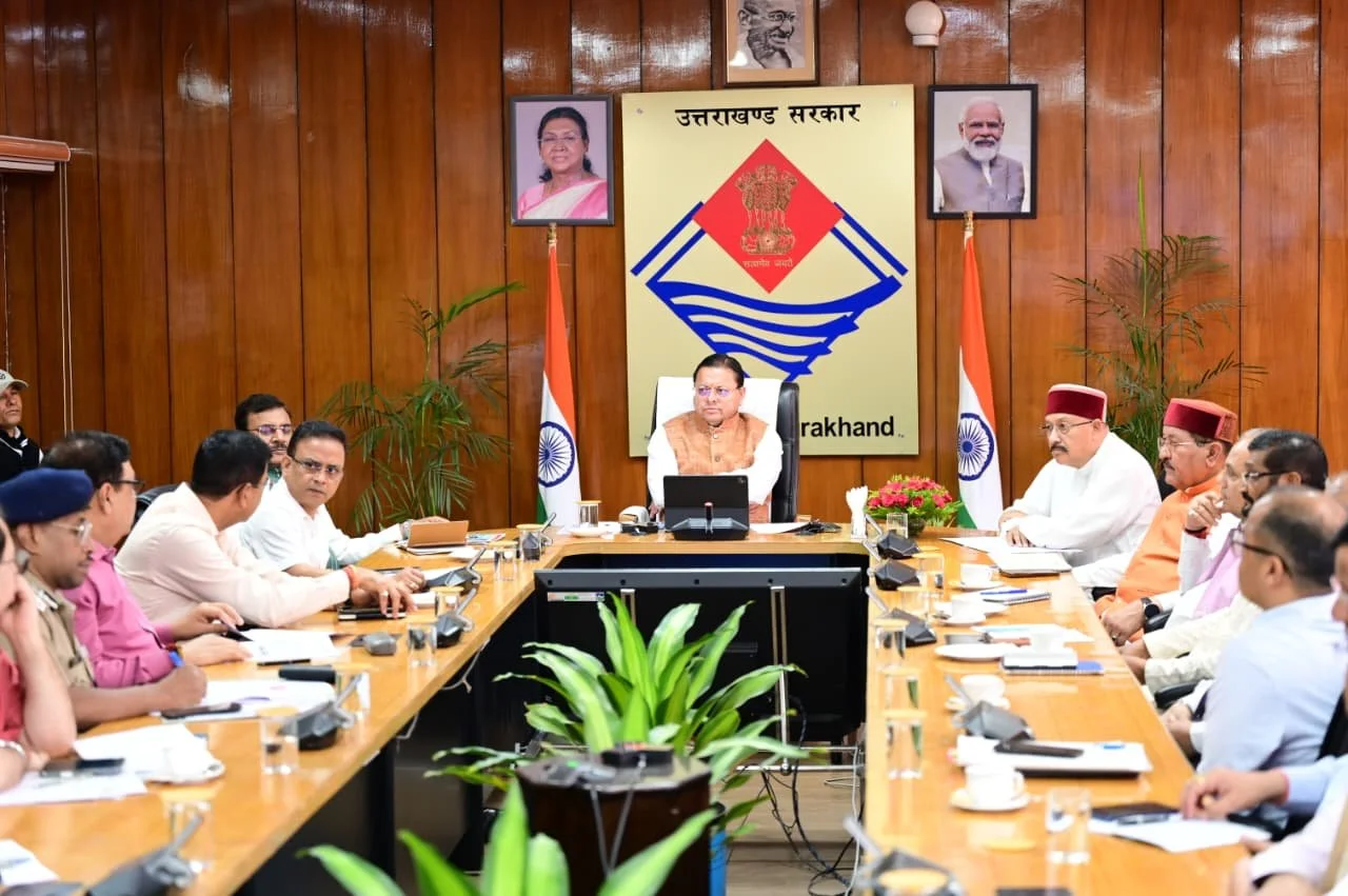 चारधाम यात्रा प्रबंधन का मूल मंत्र हो ‘सुरक्षित यात्रा, सुगम दर्शन और सतत संवाद‘ – सीएम धामी