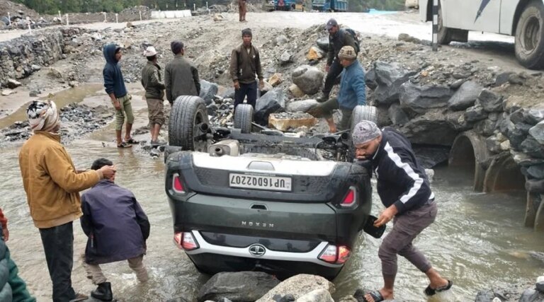 accident-dharali-uttarkashi.jpg