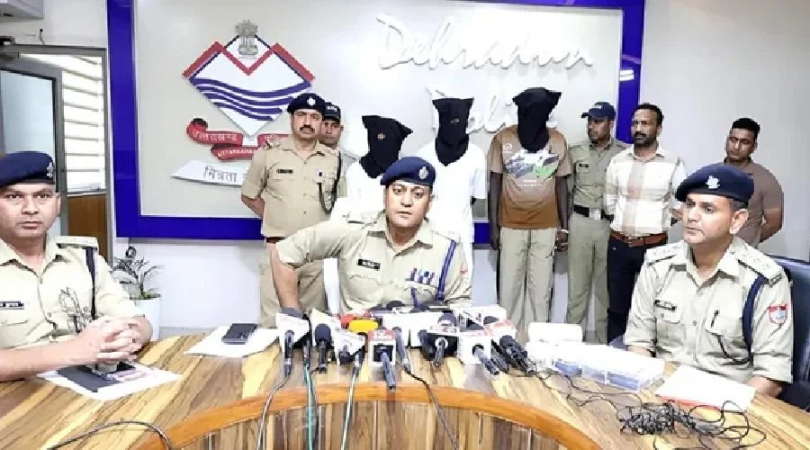 उत्तराखंड : ऑपरेशन प्रहार के तहत बड़ी कार्रवाई, कोकीन तस्करी गिरोह का भंडाफोड़